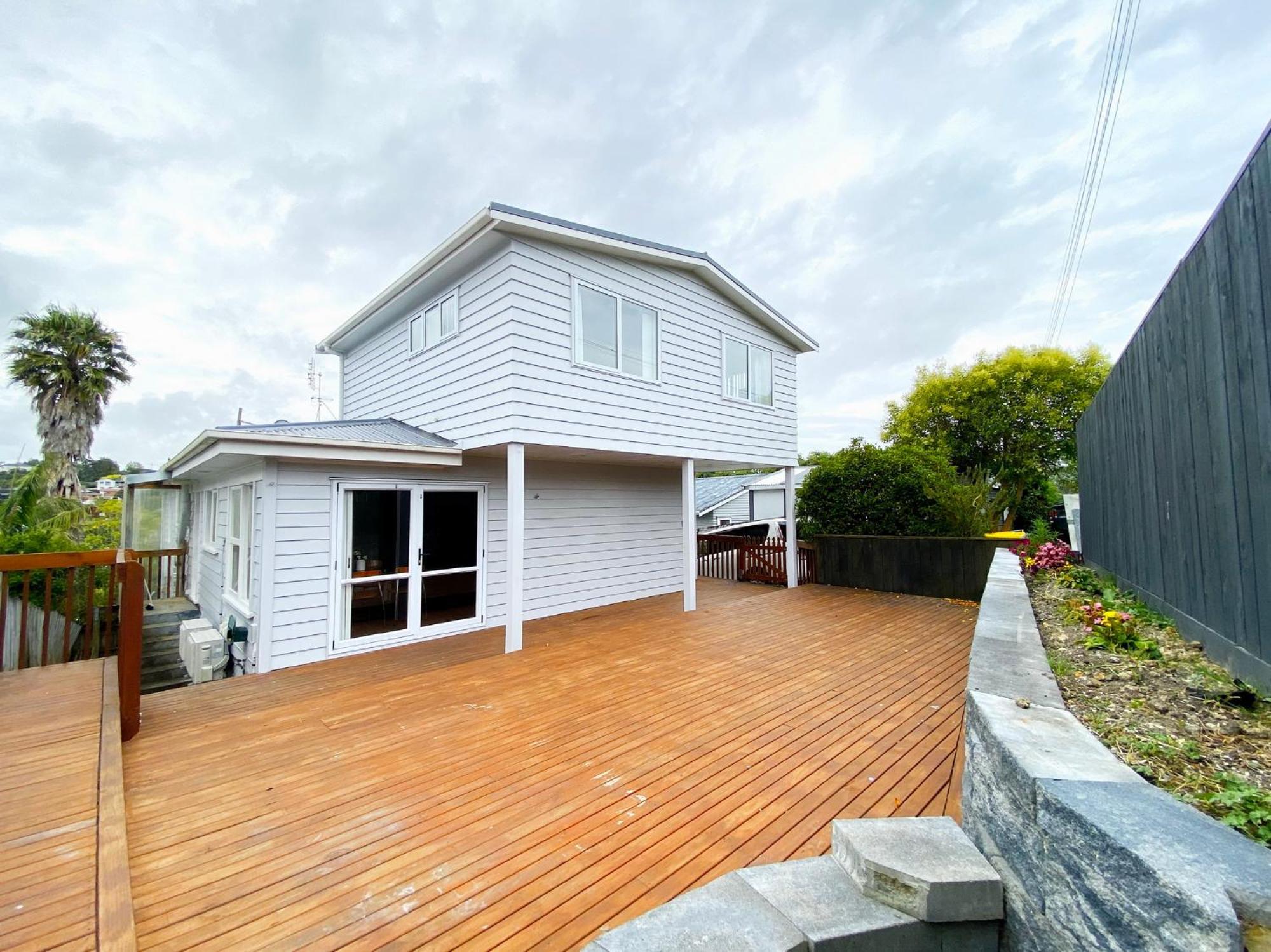 7Br 3Bh Beach Escape. 2 Min To Browns Bay Beach オークランド エクステリア 写真